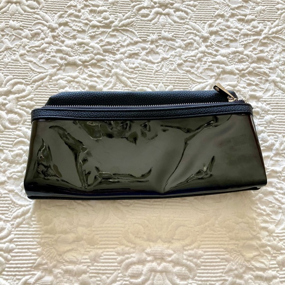 Thirty-One Clutch - Picture 10 of 10